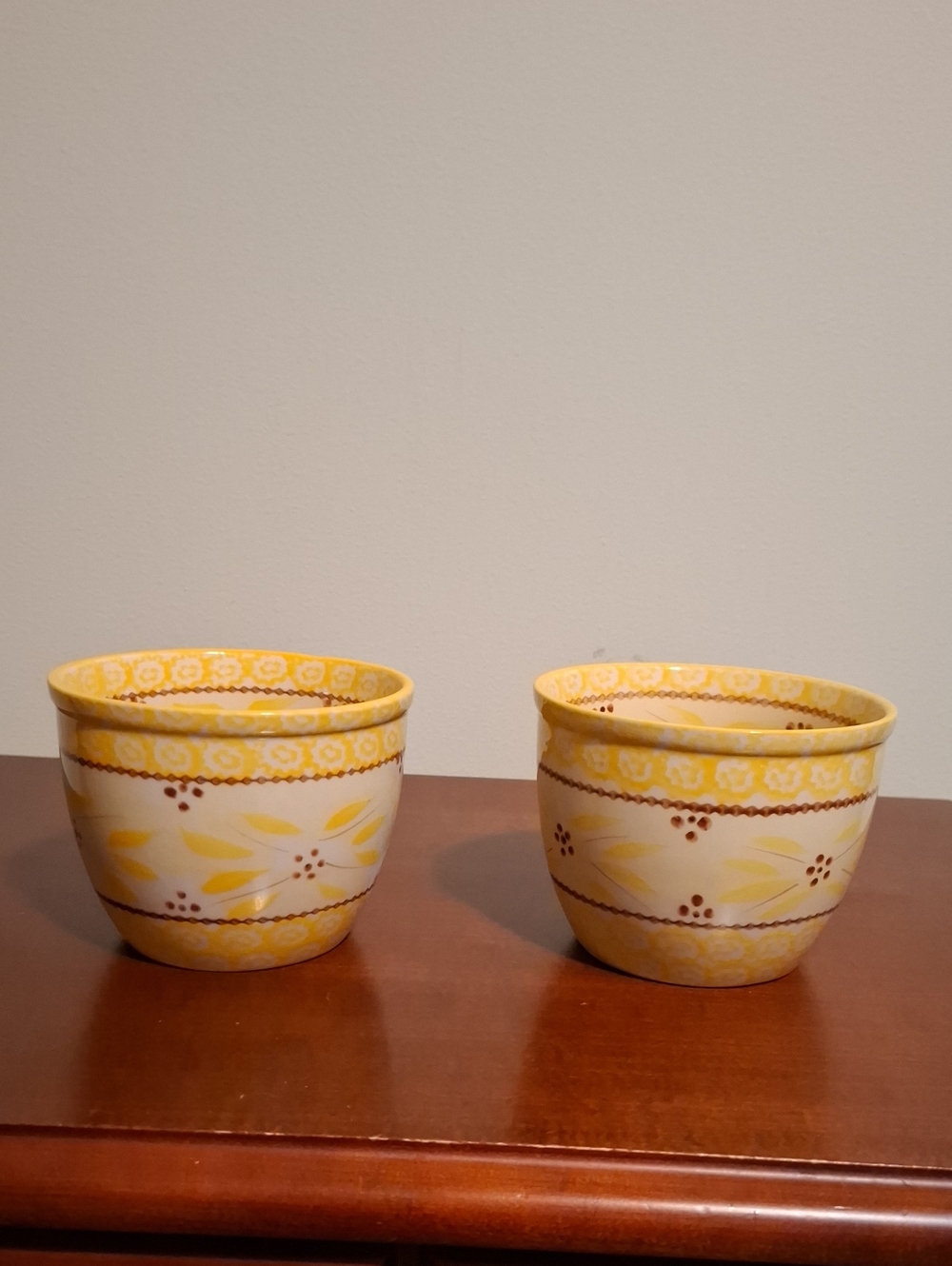 Temptations Presentable Ovenware 1 Quart Yellow Bowls Set Of 2